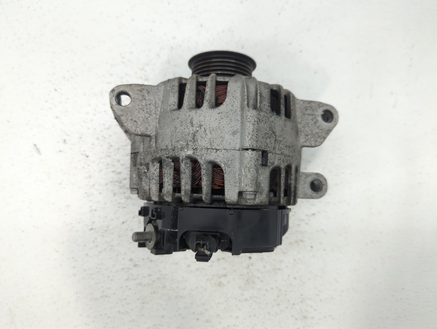 2010-2017 Chevrolet Equinox Alternator Replacement Generator Charging Assembly Engine OEM P/N:13500315 13588328 Fits OEM Use