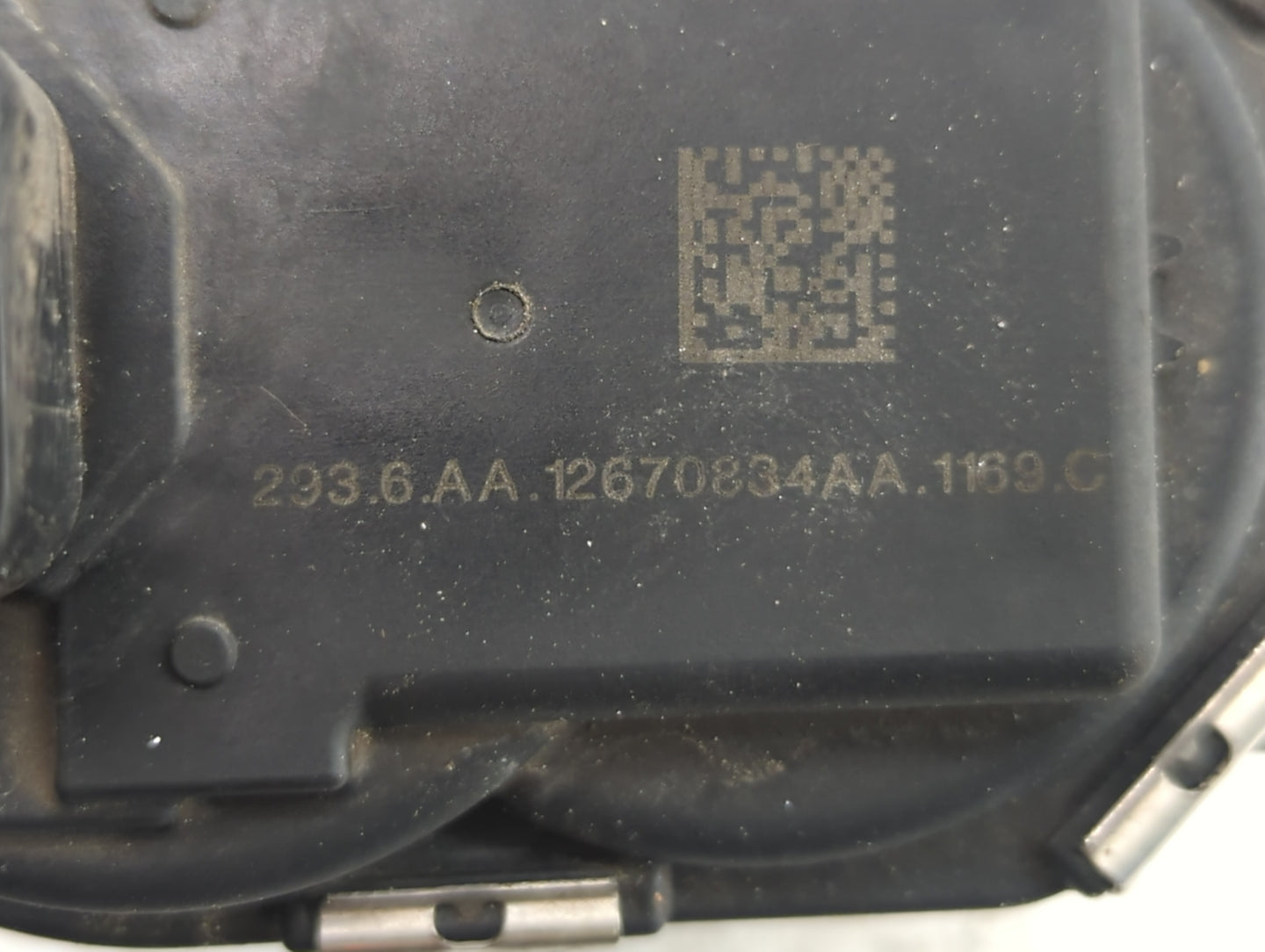 2016-2017 Chevrolet Equinox Throttle Body P/N:12670834AA Fits Fits 2016 2017 OEM Used Auto Parts - Oemusedautoparts1.com