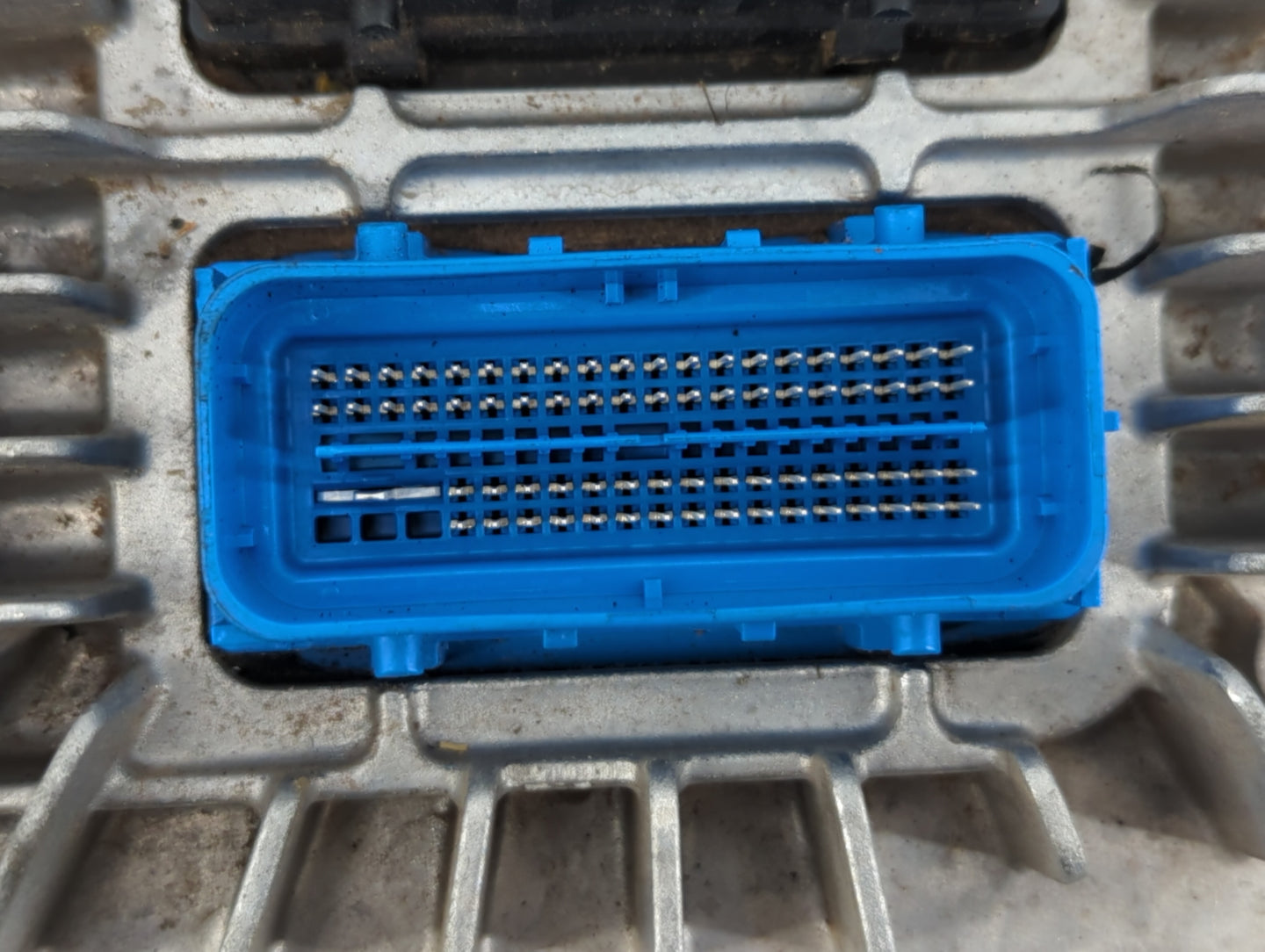 2017 Chevrolet Equinox PCM Engine Control Computer ECU ECM PCU OEM P/N:12667002 12666070, 12666068 Fits Fits 2018 2019 2020 