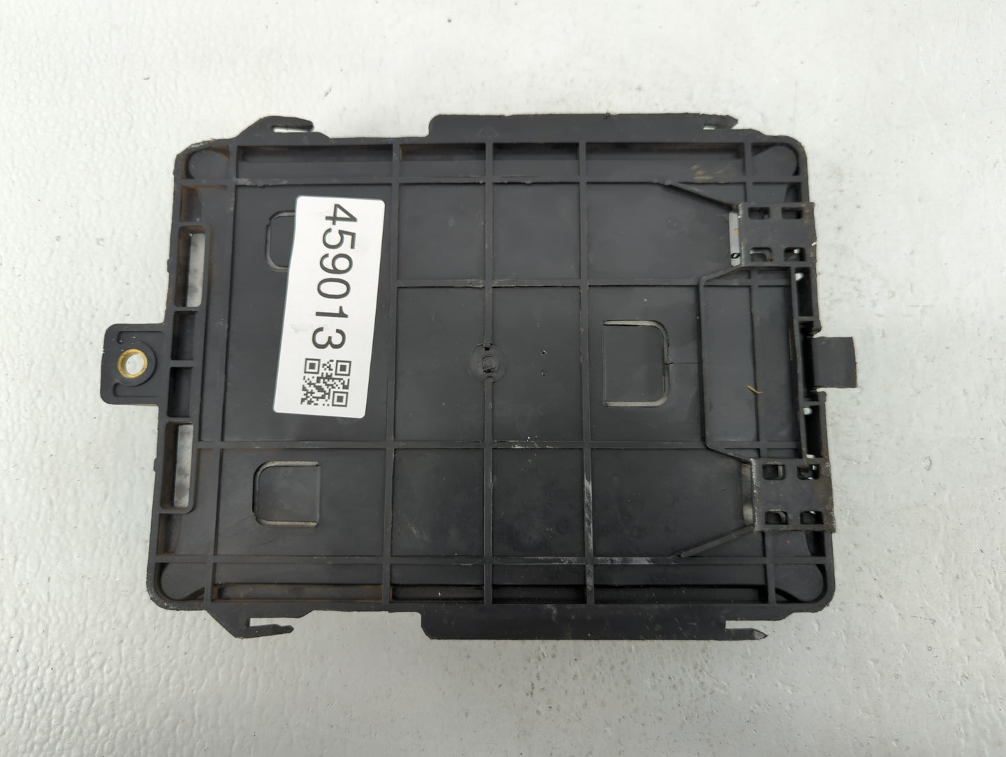 2017 Chevrolet Equinox PCM Engine Control Computer ECU ECM PCU OEM P/N:12667002 12666070, 12666068 Fits Fits 2018 2019 2020 