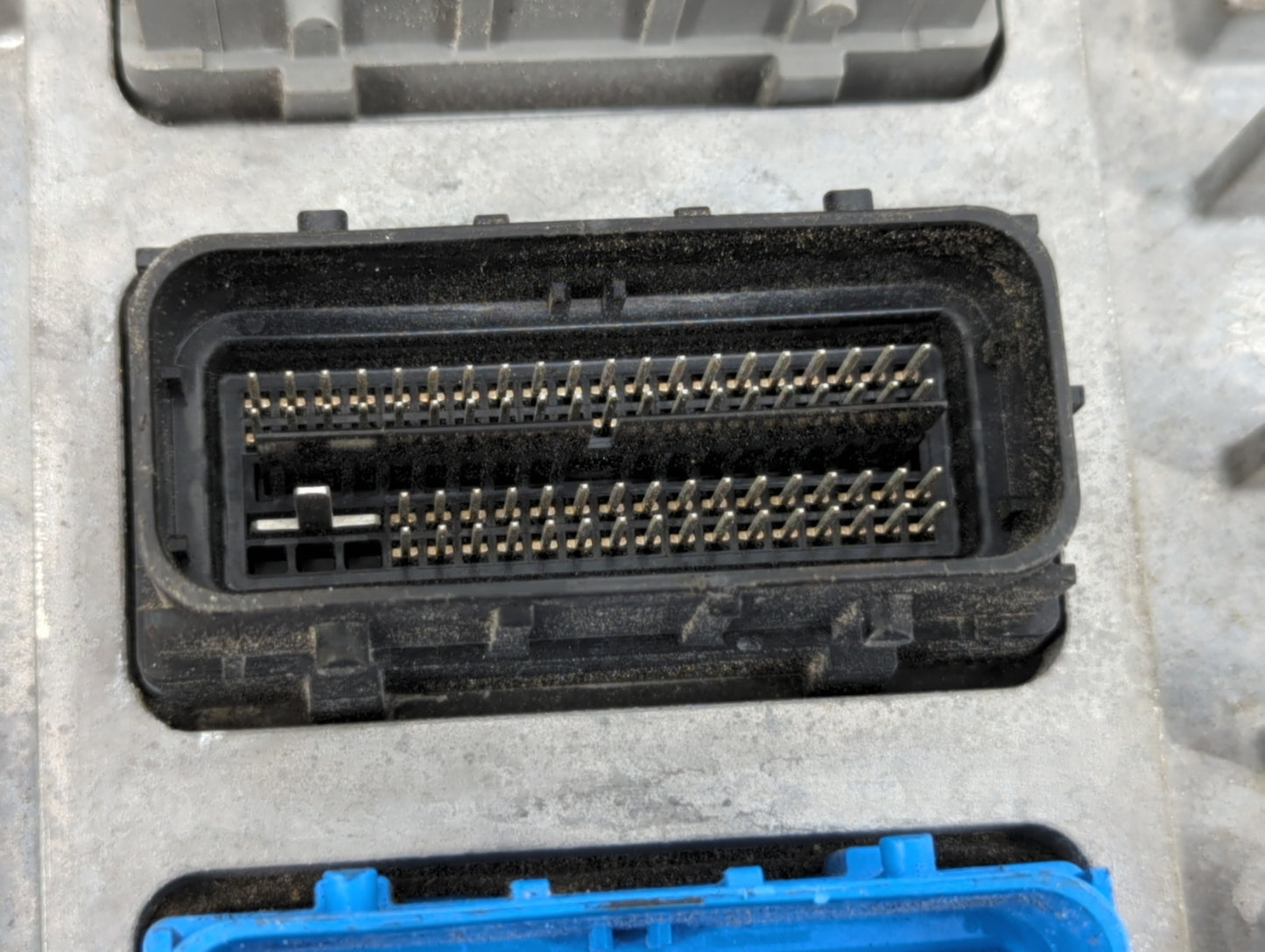 2017 Chevrolet Equinox PCM Engine Control Computer ECU ECM PCU OEM P/N:12687296 12697045, 12667002 Fits Fits 2018 2019 2020 