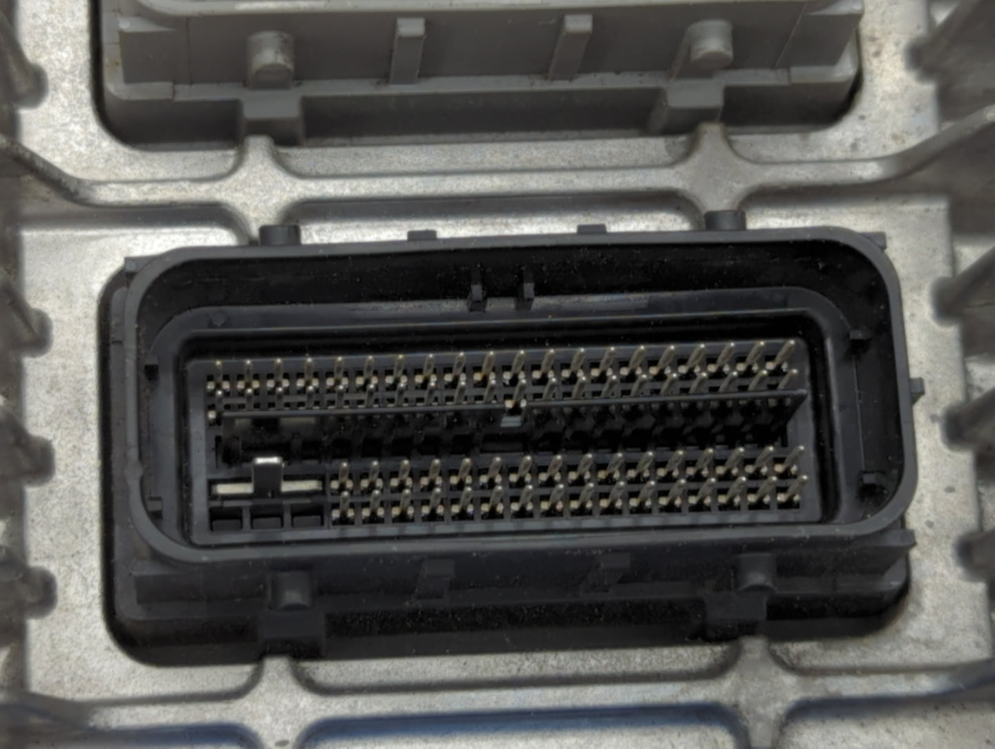 2017 Chevrolet Equinox PCM Engine Control Computer ECU ECM PCU OEM P/N:12667002 12694743, 12687296 Fits Fits 2018 2019 2020 