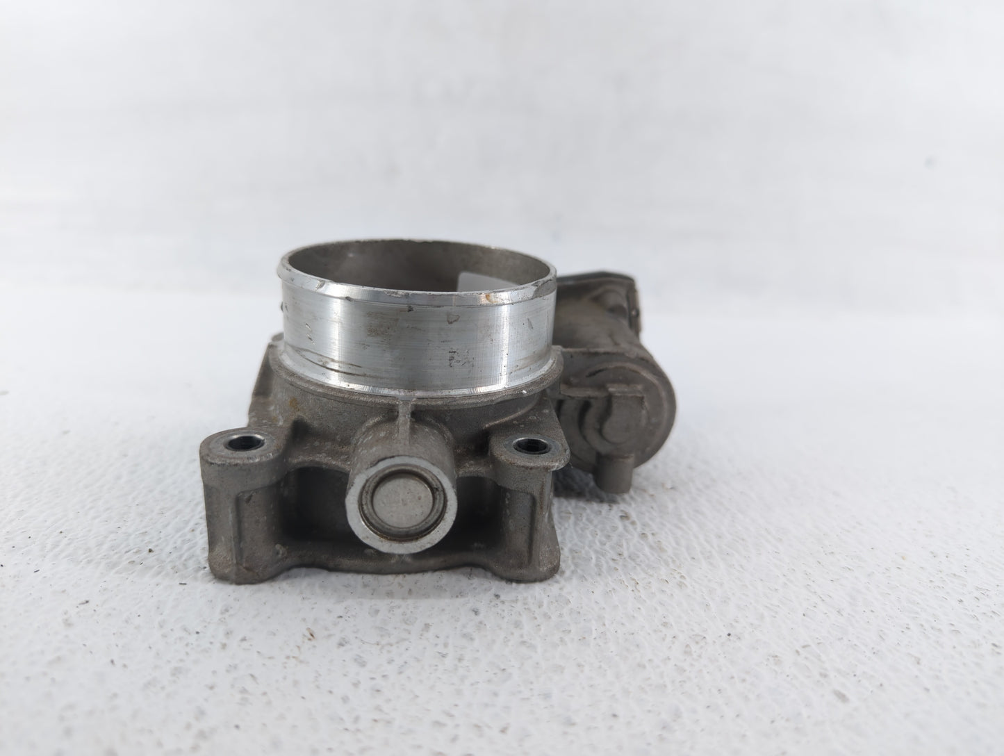 2016-2017 Chevrolet Equinox Throttle Body P/N:12670834AA Fits Fits 2016 2017 OEM Used Auto Parts - Oemusedautoparts1.com