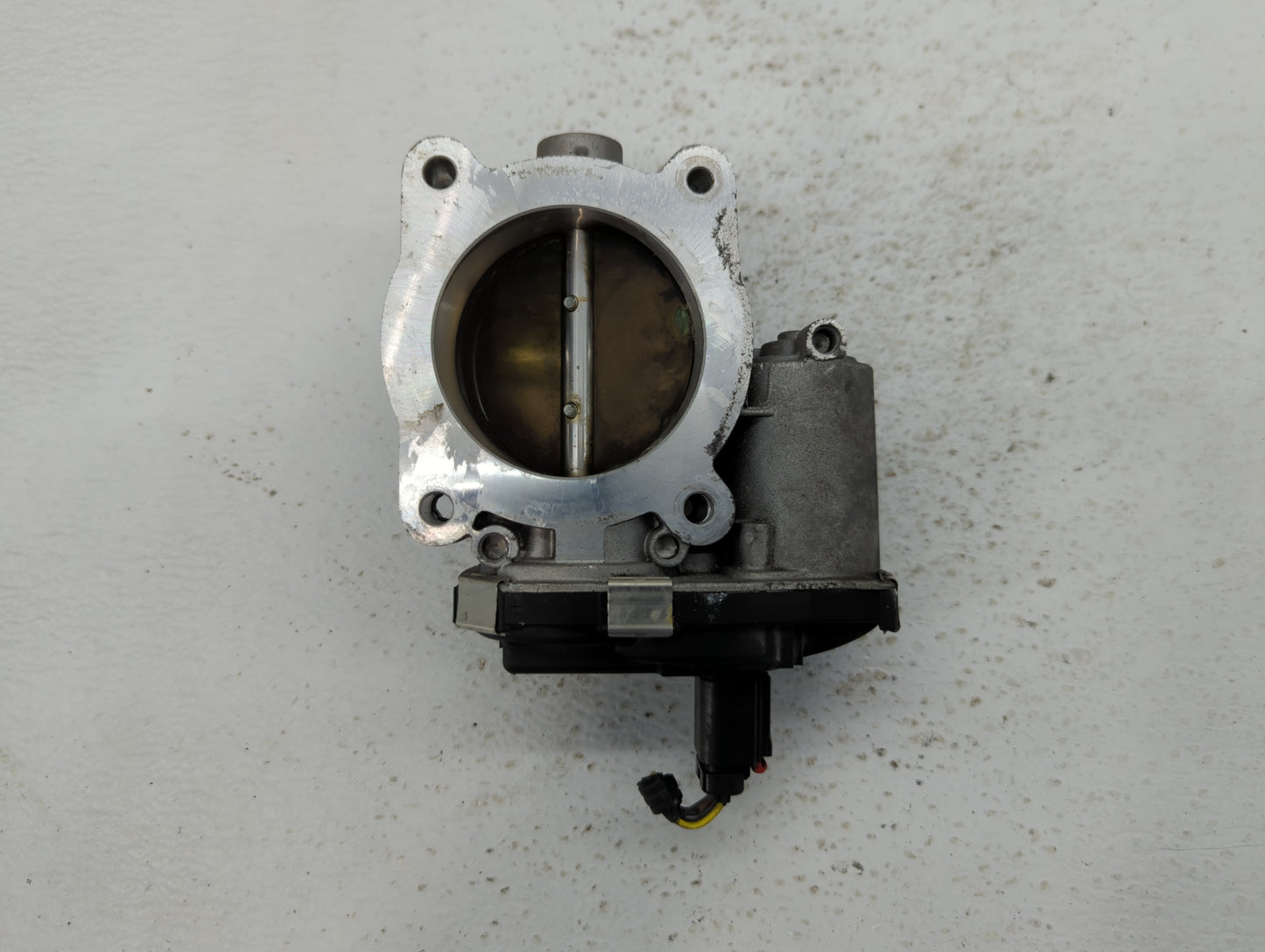 2016-2017 Chevrolet Equinox Throttle Body P/N:12670834AA Fits Fits 2016 2017 OEM Used Auto Parts - Oemusedautoparts1.com