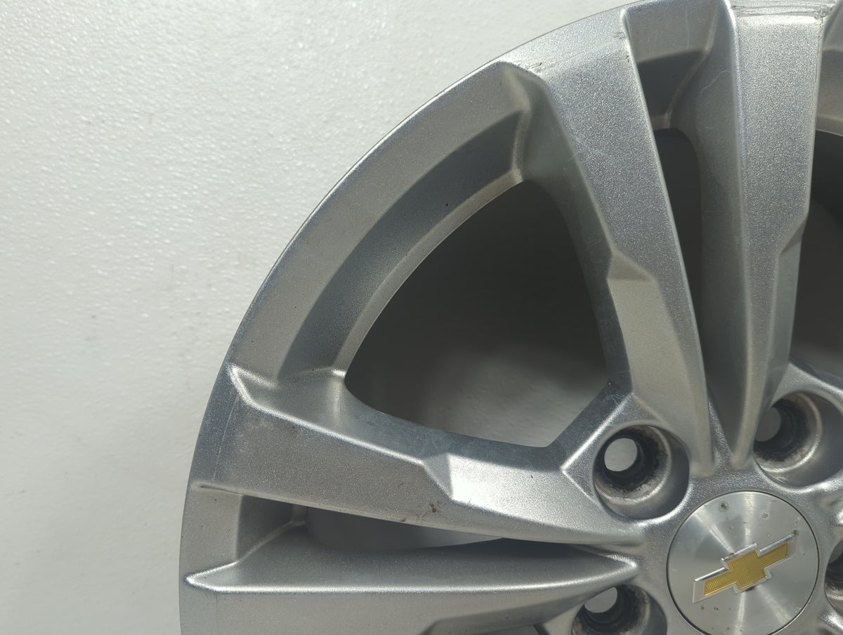 2017 Chevrolet Equinox Oem Wheel Rim 5024795 - Oemusedautoparts1.com