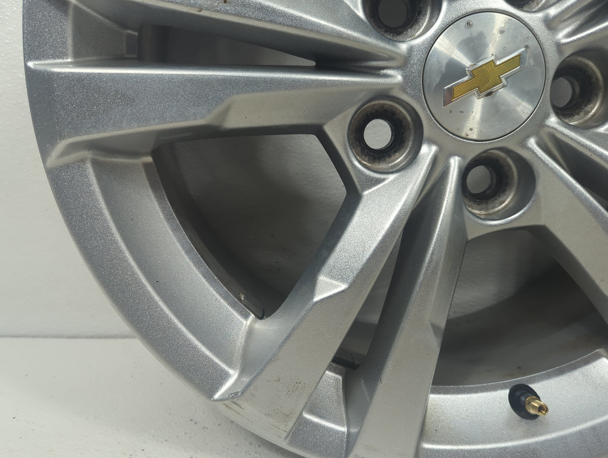 2017 Chevrolet Equinox Oem Wheel Rim 5024795 - Oemusedautoparts1.com