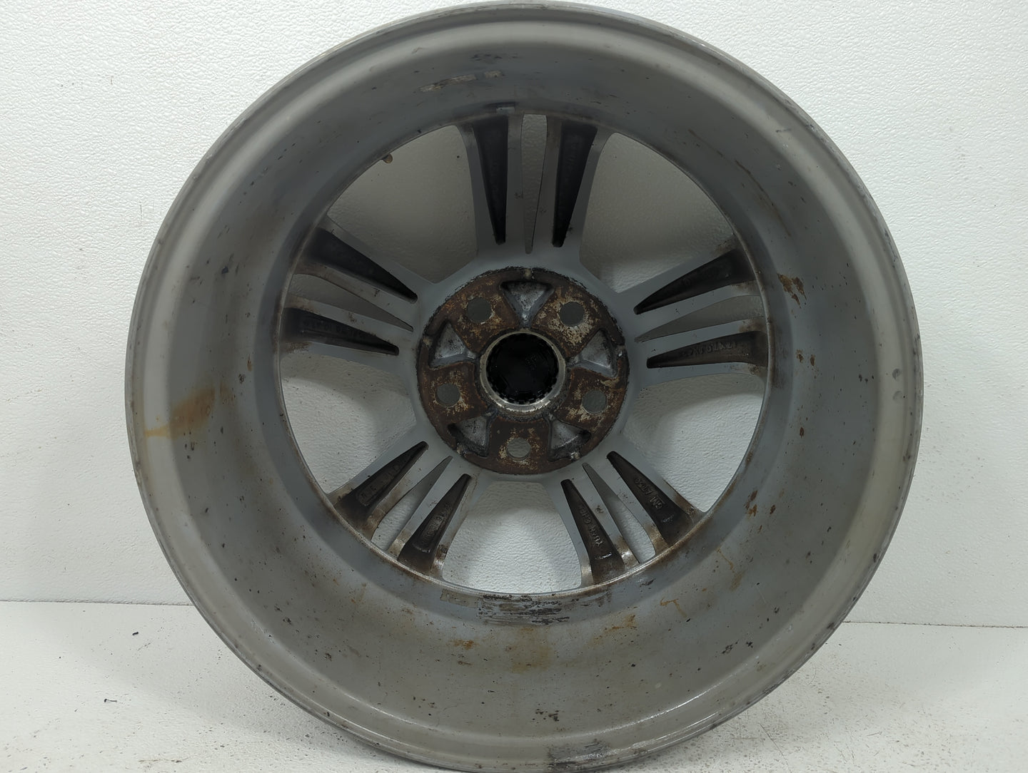 2017 Chevrolet Equinox Oem Wheel Rim 5024797 - Oemusedautoparts1.com