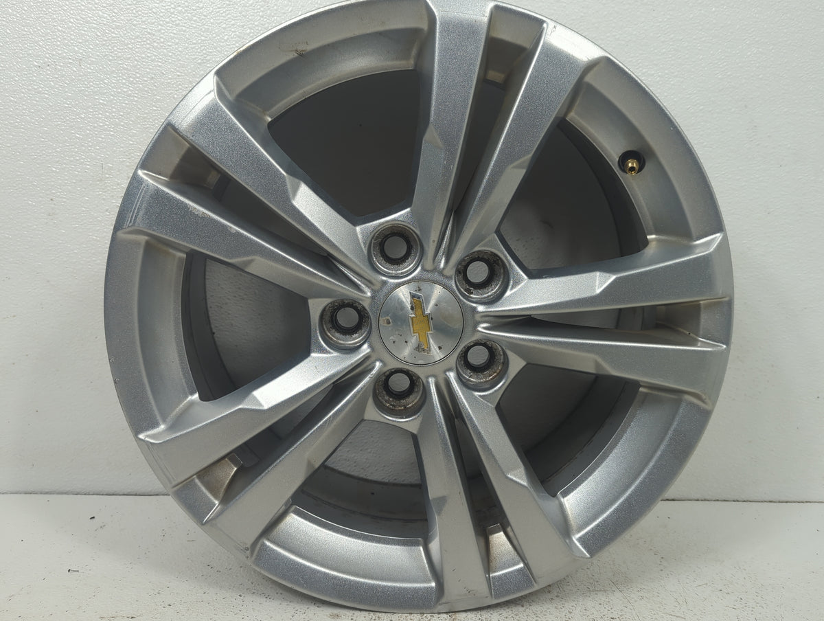 2017 Chevrolet Equinox Oem Wheel Rim 5024798 - Oemusedautoparts1.com