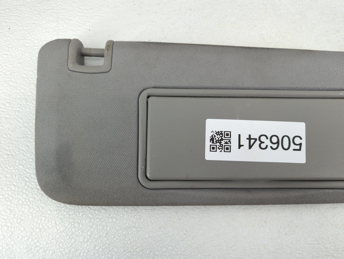 2010-2017 Chevrolet Equinox Sun Visor Shade Replacement Passenger Right Mirror Fits Fits 2010 2011 2012 2013 2014 2015 2016 