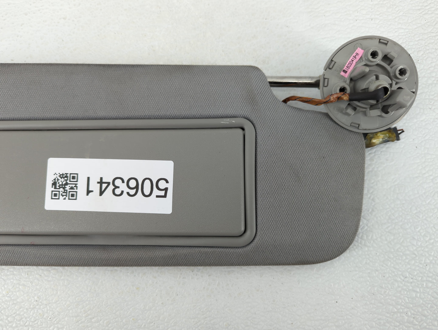 2010-2017 Chevrolet Equinox Sun Visor Shade Replacement Passenger Right Mirror Fits Fits 2010 2011 2012 2013 2014 2015 2016 