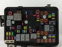 2016-2017 Chevrolet Equinox Fusebox Fuse Box Panel Relay Module P/N:84080470_01 23325532_01 Fits Fits 2016 2017 OEM Used Aut