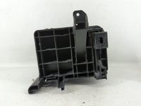 2016-2017 Chevrolet Equinox Fusebox Fuse Box Panel Relay Module P/N:84080470_01 23325532_01 Fits Fits 2016 2017 OEM Used Aut