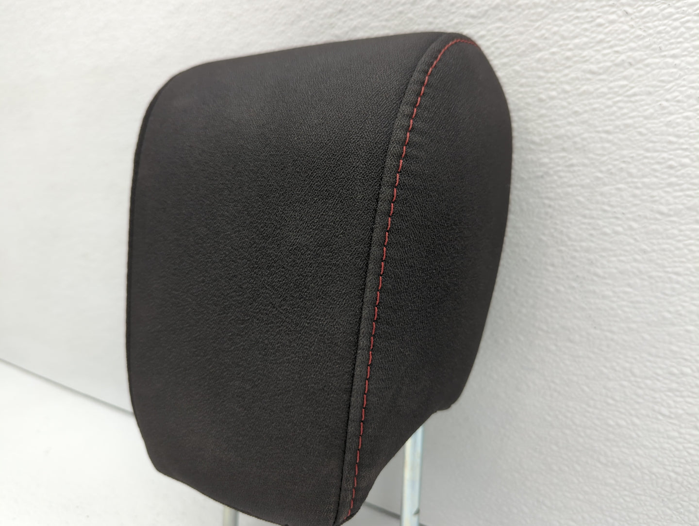 2014 Chevrolet Equinox Headrest Head Rest Front Driver Passenger Seat - Oemusedautoparts1.com