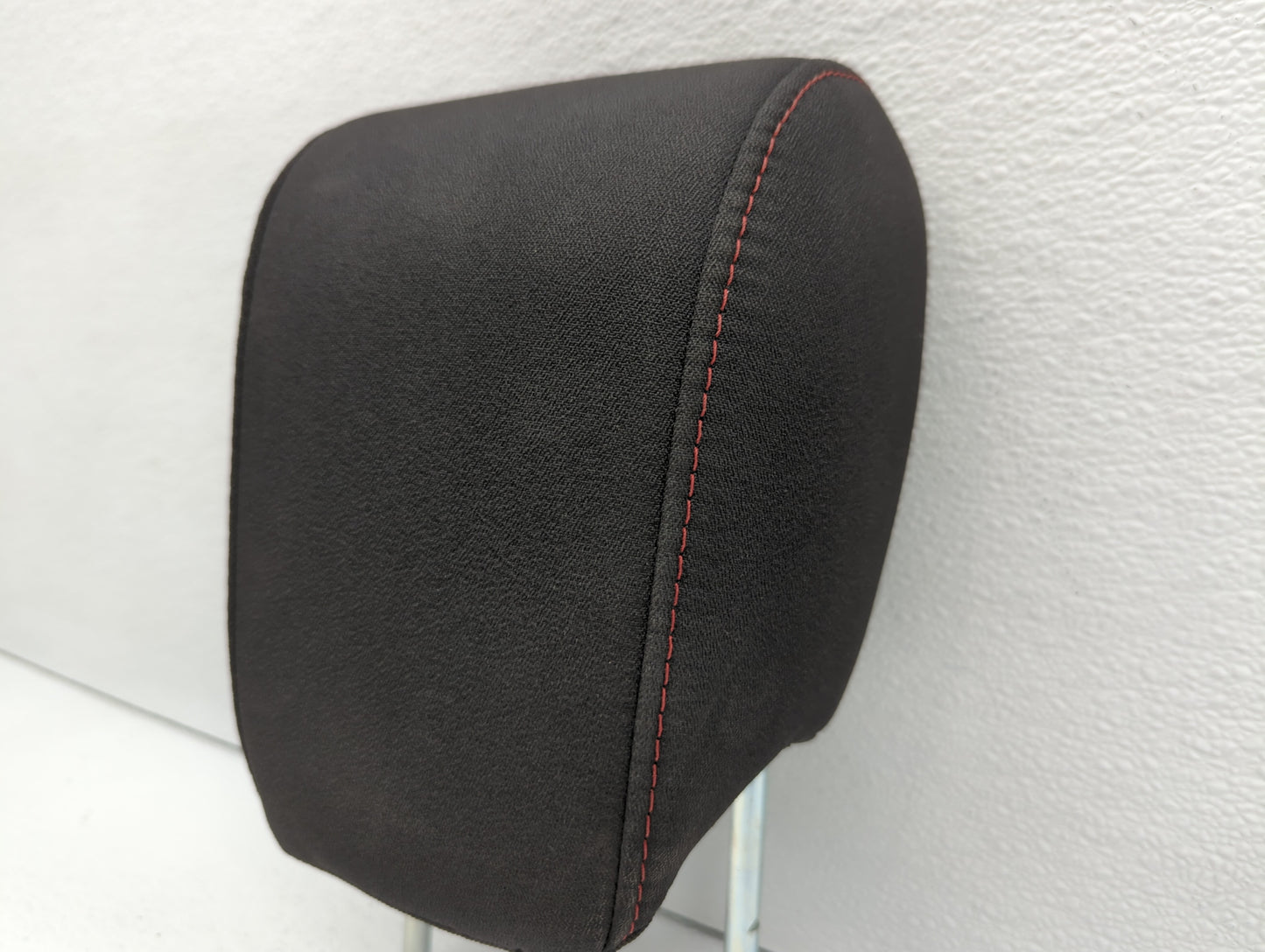 2014 Chevrolet Equinox Headrest Head Rest Front Driver Passenger Seat - Oemusedautoparts1.com