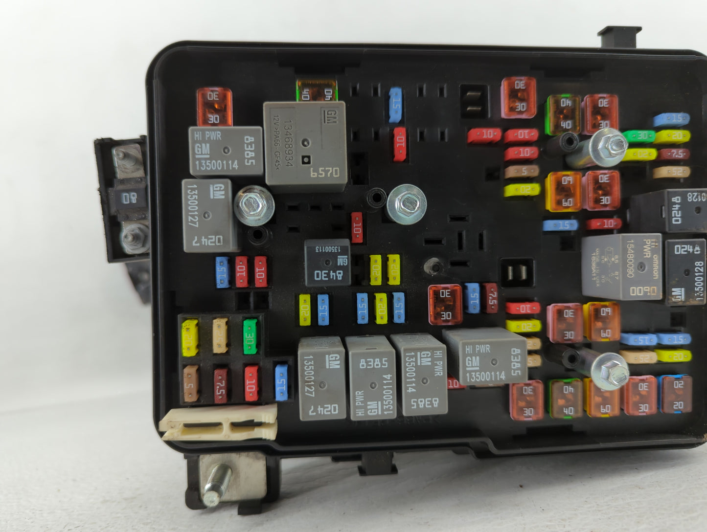 2016-2017 Chevrolet Equinox Fusebox Fuse Box Panel Relay Module P/N:84080470_01 Fits Fits 2016 2017 OEM Used Auto Parts - Oe