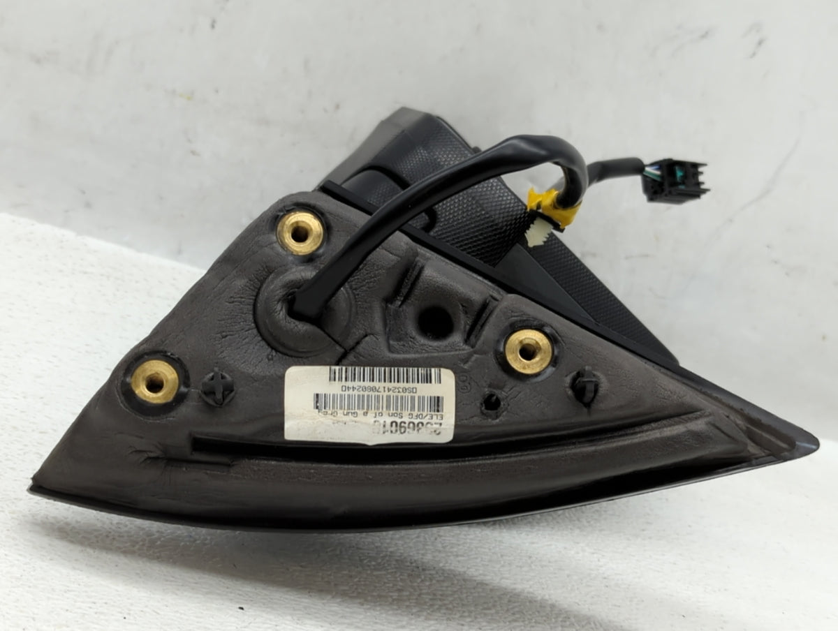 2015-2017 Chevrolet Equinox Driver Side View Mirror - Left Door Mirror OEM Used - Oemusedautoparts1.com