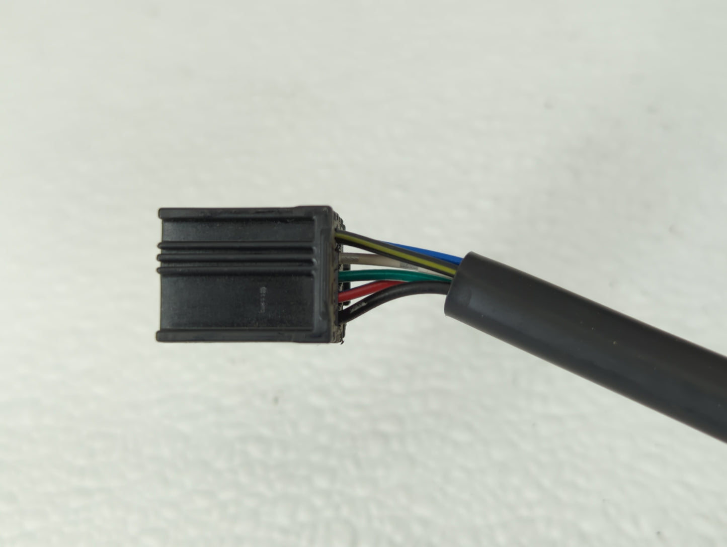 2016-2017 Chevrolet Equinox Driver Side View Mirror - Left Door Mirror OEM Used - Oemusedautoparts1.com