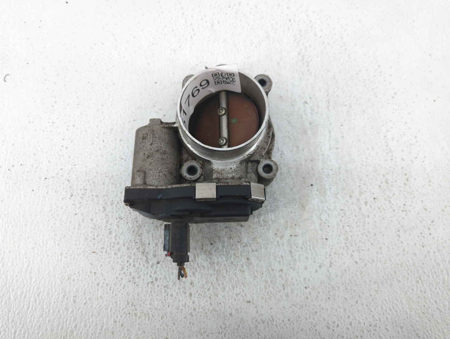 2016-2017 Chevrolet Equinox Throttle Body P/N:12670834AA Fits Fits 2016 2017 OEM Used Auto Parts - Oemusedautoparts1.com