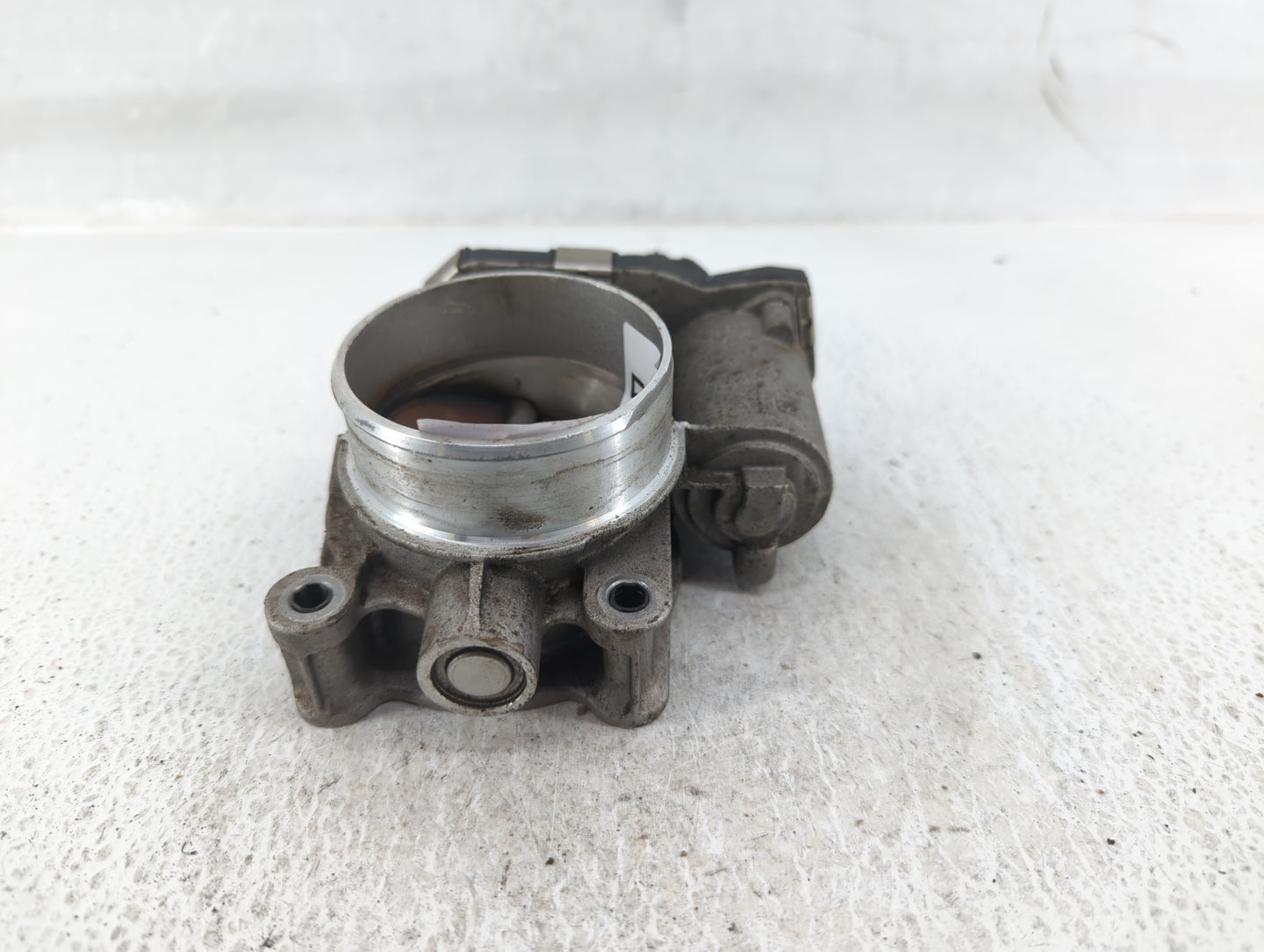 2016-2017 Chevrolet Equinox Throttle Body P/N:12670834AA Fits Fits 2016 2017 OEM Used Auto Parts - Oemusedautoparts1.com