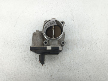 2016-2017 Chevrolet Equinox Throttle Body P/N:12670834AA Fits Fits 2016 2017 OEM Used Auto Parts - Oemusedautoparts1.com