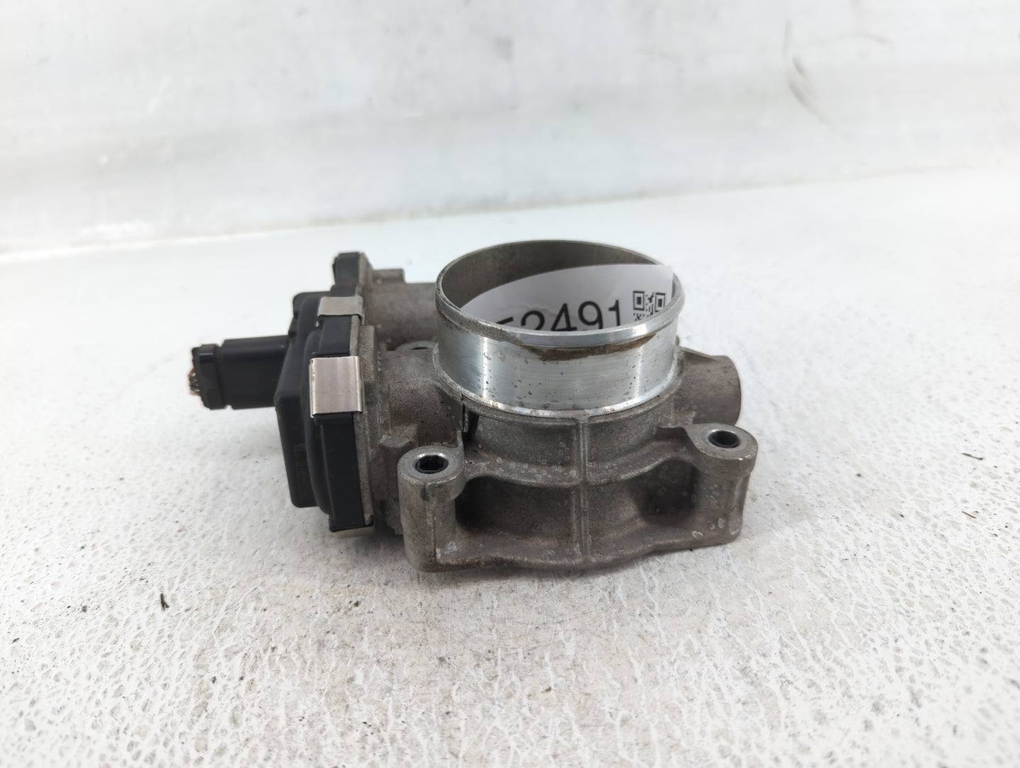 2016-2017 Chevrolet Equinox Throttle Body P/N:12670834AA Fits Fits 2016 2017 OEM Used Auto Parts - Oemusedautoparts1.com