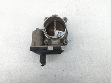 2016-2017 Chevrolet Equinox Throttle Body P/N:12670834AA Fits Fits 2016 2017 OEM Used Auto Parts - Oemusedautoparts1.com