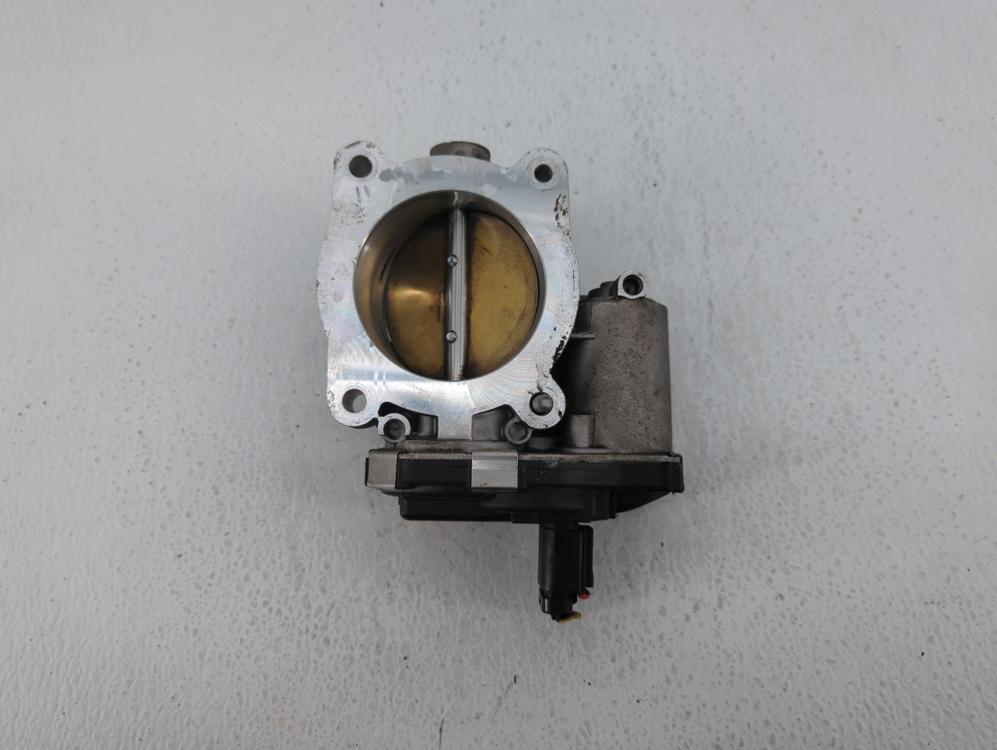 2016-2017 Chevrolet Equinox Throttle Body P/N:12670834AA Fits Fits 2016 2017 OEM Used Auto Parts - Oemusedautoparts1.com