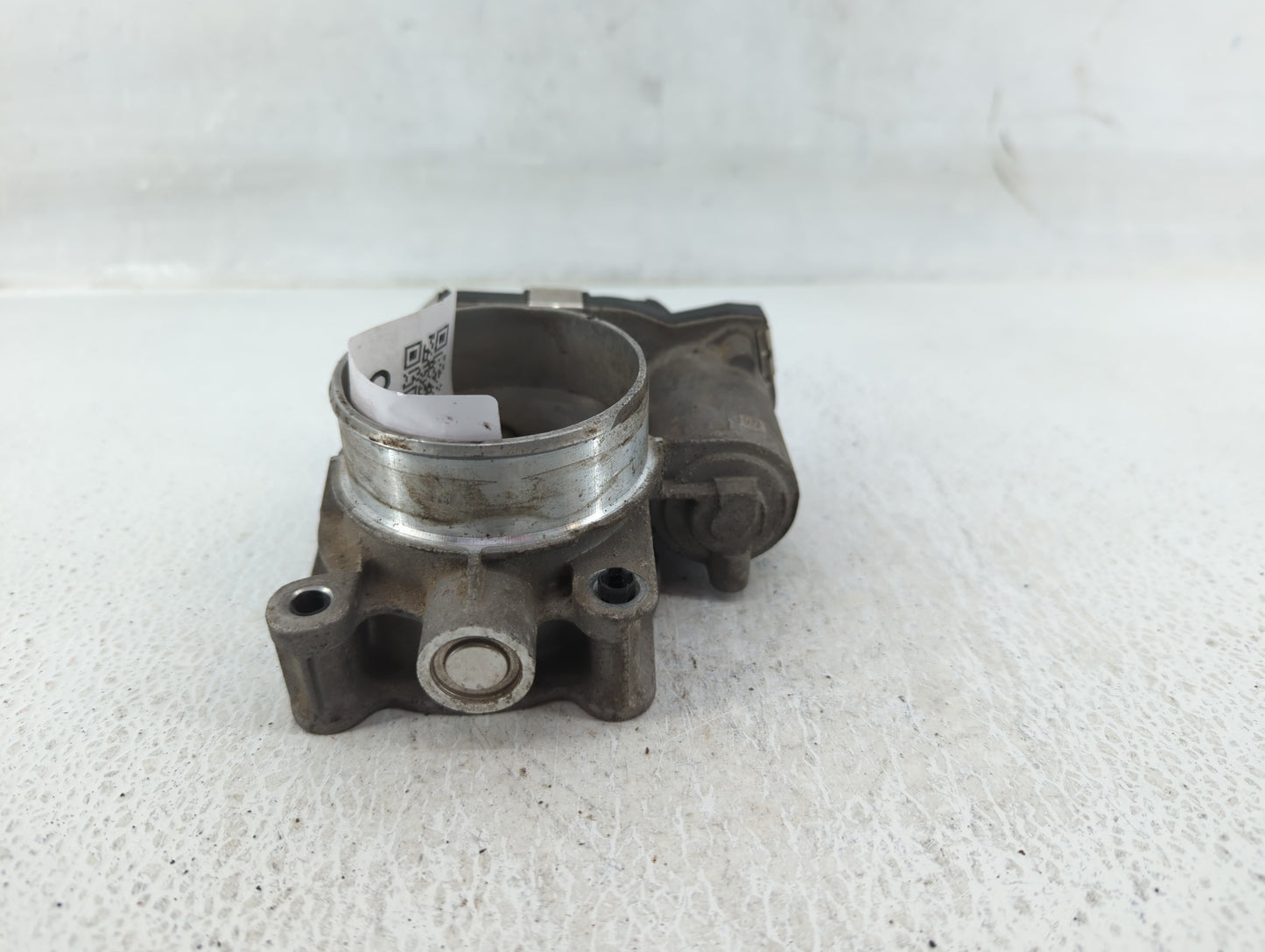 2016-2017 Chevrolet Equinox Throttle Body P/N:12670834AA Fits Fits 2016 2017 OEM Used Auto Parts - Oemusedautoparts1.com