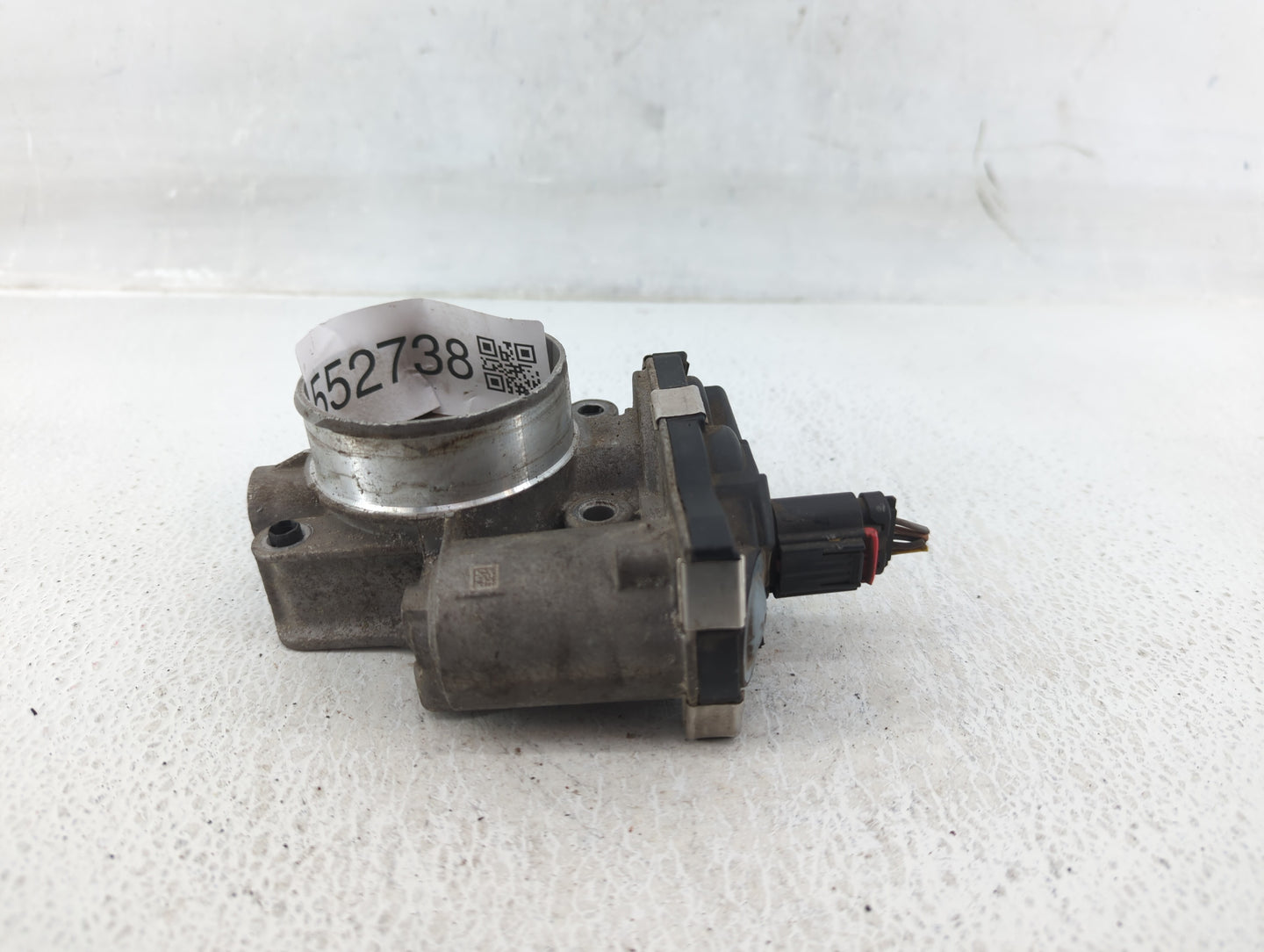 2016-2017 Chevrolet Equinox Throttle Body P/N:12670834AA Fits Fits 2016 2017 OEM Used Auto Parts - Oemusedautoparts1.com