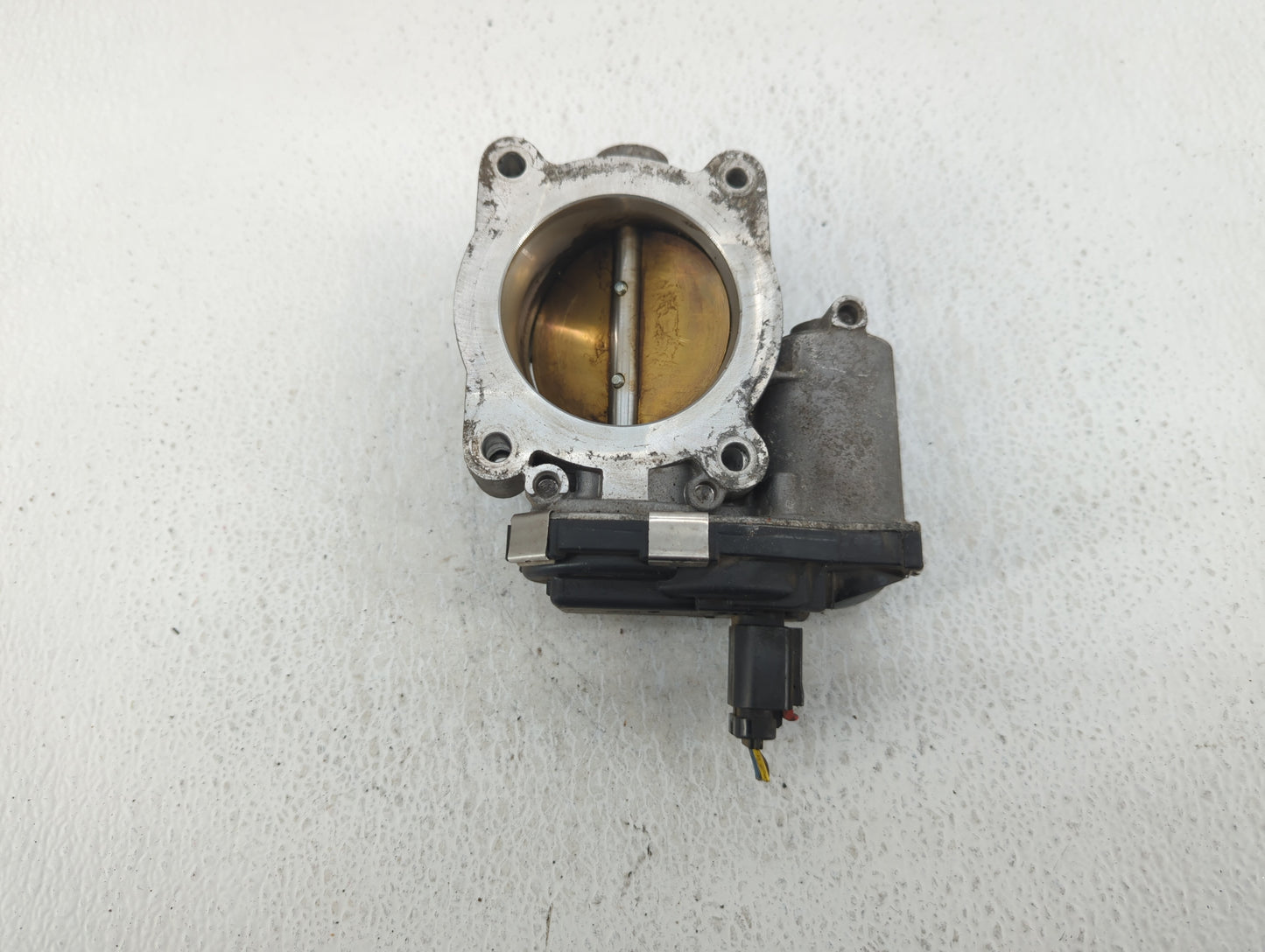 2016-2017 Chevrolet Equinox Throttle Body P/N:12670834AA Fits Fits 2016 2017 OEM Used Auto Parts - Oemusedautoparts1.com