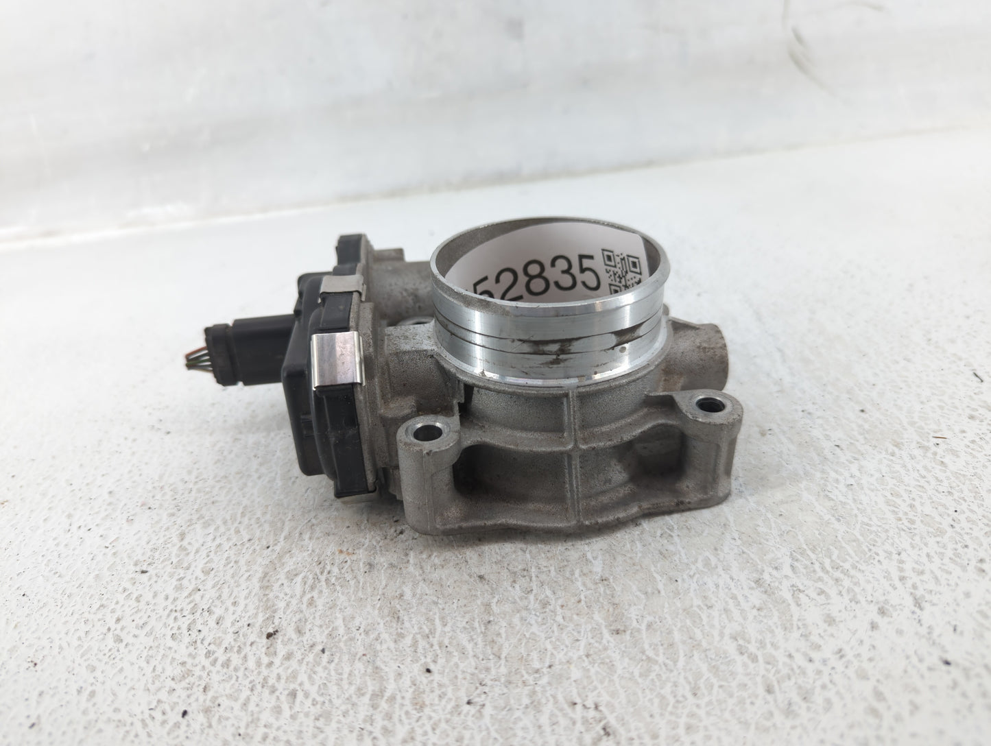 2016-2017 Chevrolet Equinox Throttle Body P/N:12670834AA Fits Fits 2016 2017 OEM Used Auto Parts - Oemusedautoparts1.com