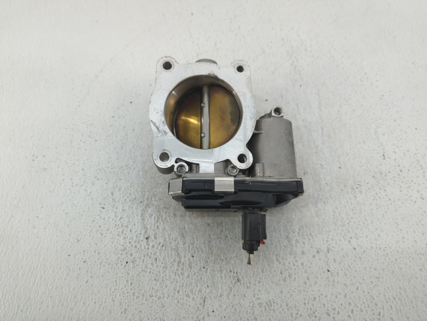 2016-2017 Chevrolet Equinox Throttle Body P/N:12670834AA Fits Fits 2016 2017 OEM Used Auto Parts - Oemusedautoparts1.com
