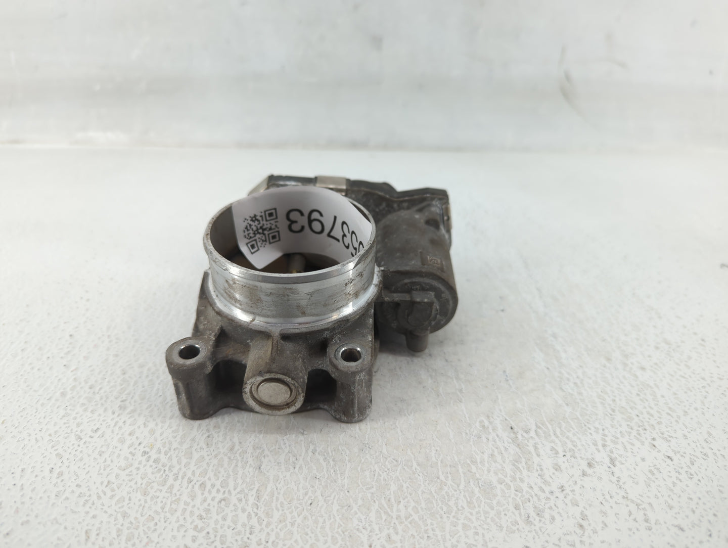 2016-2017 Chevrolet Equinox Throttle Body P/N:12670834AA Fits Fits 2016 2017 OEM Used Auto Parts - Oemusedautoparts1.com