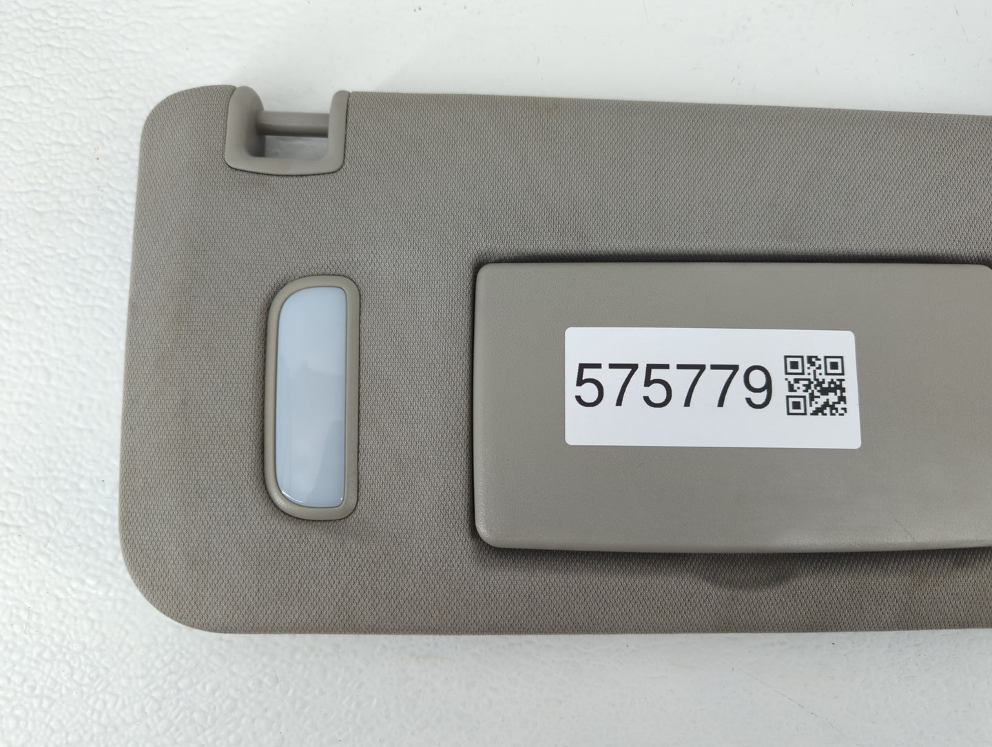 2010-2017 Chevrolet Equinox Sun Visor Shade Replacement Passenger Right Mirror Fits Fits 2010 2011 2012 2013 2014 2015 2016 