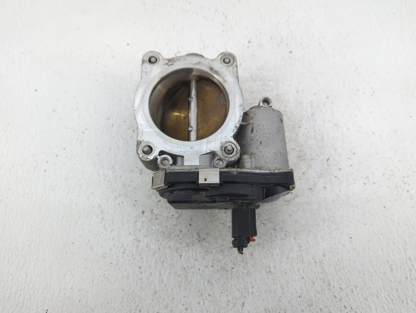 2016-2017 Chevrolet Equinox Throttle Body P/N:12670834AA Fits Fits 2016 2017 OEM Used Auto Parts - Oemusedautoparts1.com