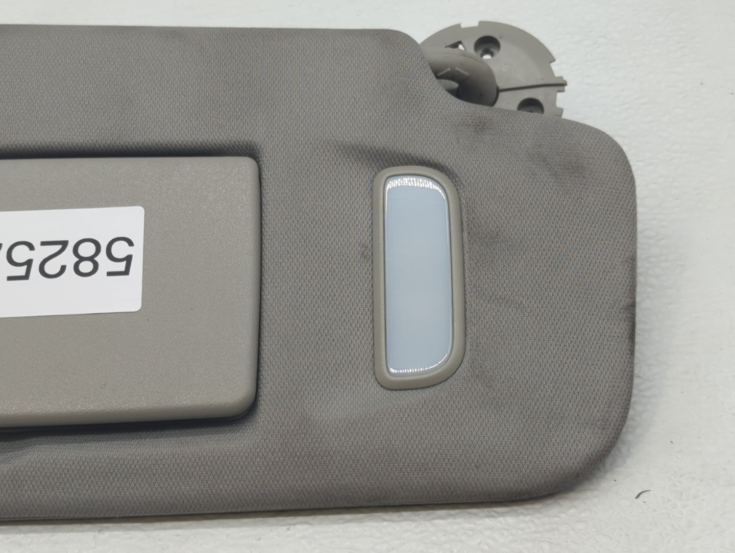 2010-2017 Chevrolet Equinox Sun Visor Shade Replacement Passenger Right Mirror Fits Fits 2010 2011 2012 2013 2014 2015 2016 