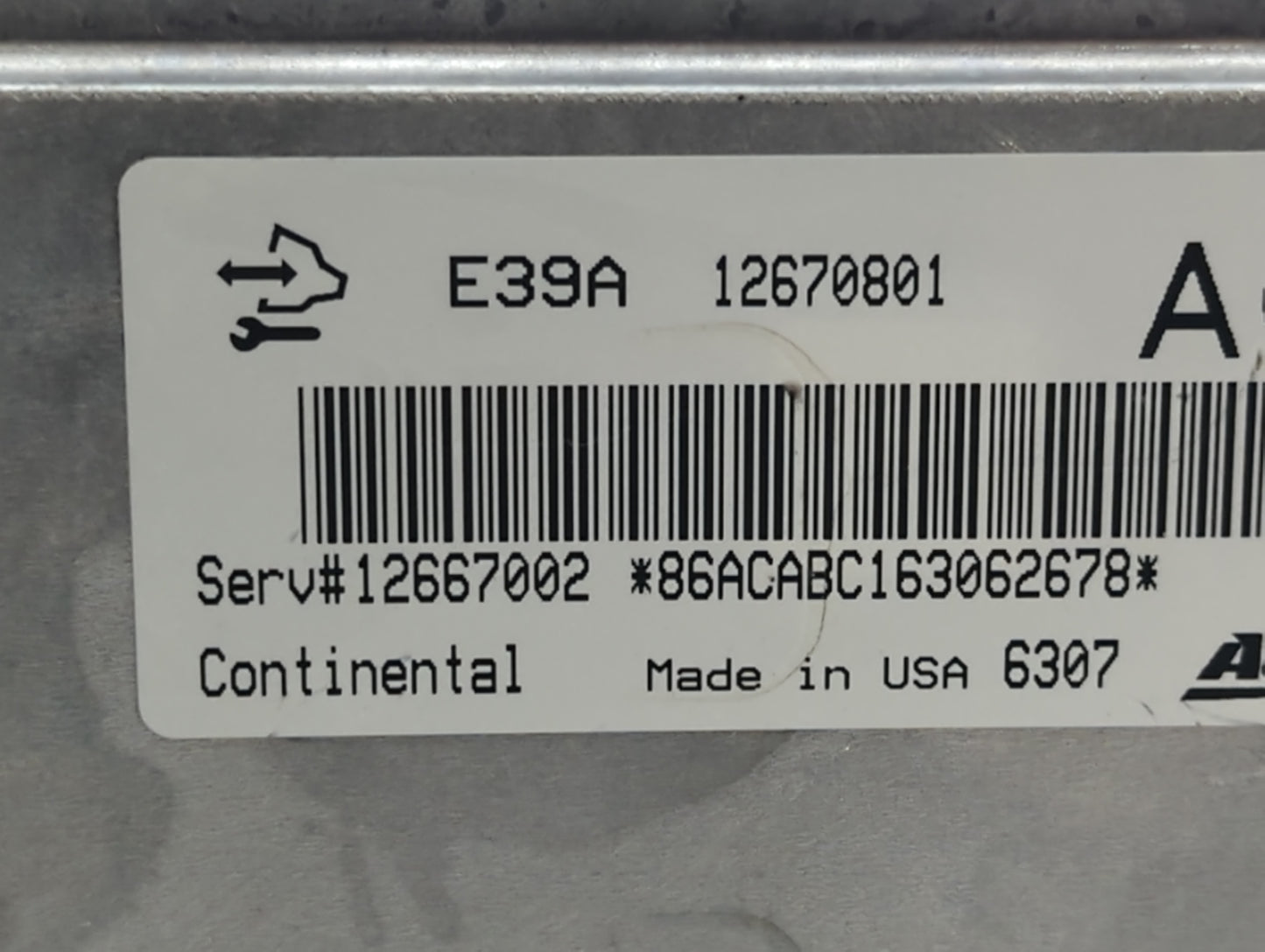 2017 Chevrolet Equinox PCM Engine Control Computer ECU ECM PCU OEM P/N:12667189 Fits Fits 2018 2019 2020 OEM Used Auto Parts