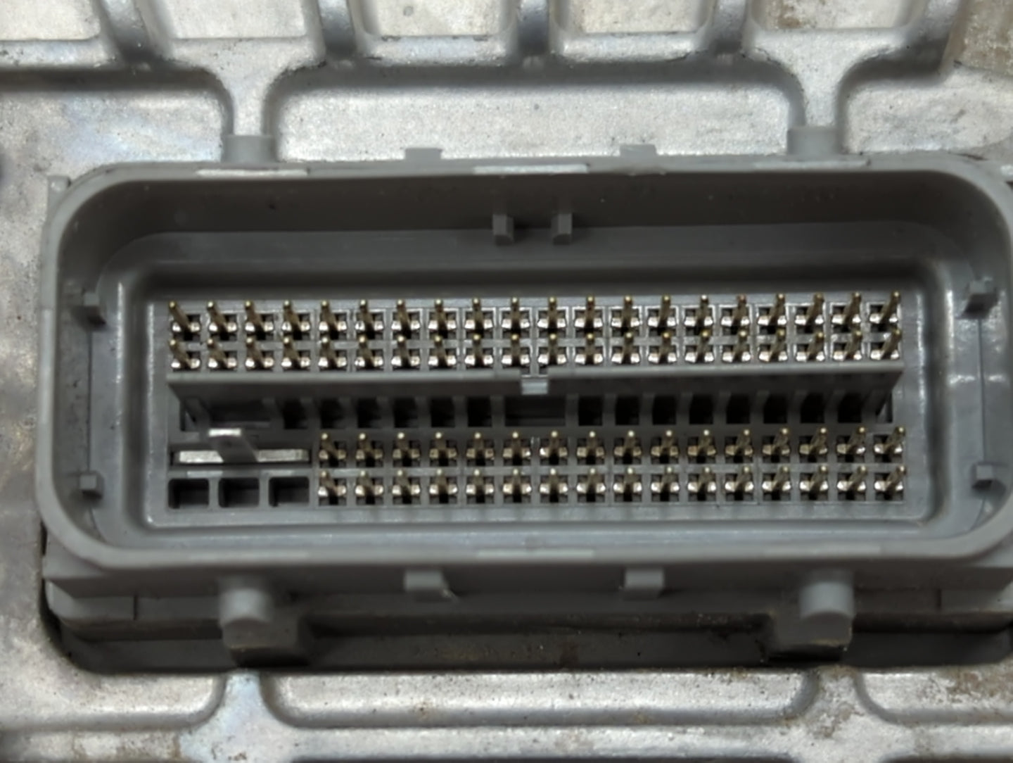 2017 Chevrolet Equinox PCM Engine Control Computer ECU ECM PCU OEM P/N:E39A 12667189 Fits Fits 2018 2019 2020 OEM Used Auto 
