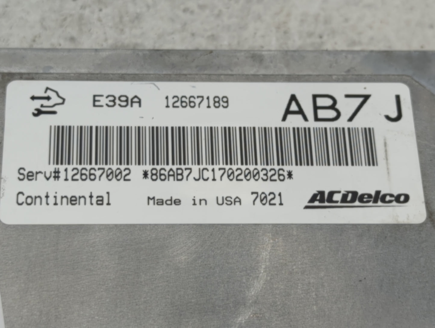 2017 Chevrolet Equinox PCM Engine Control Computer ECU ECM PCU OEM P/N:12667189 Fits Fits 2018 2019 2020 OEM Used Auto Parts