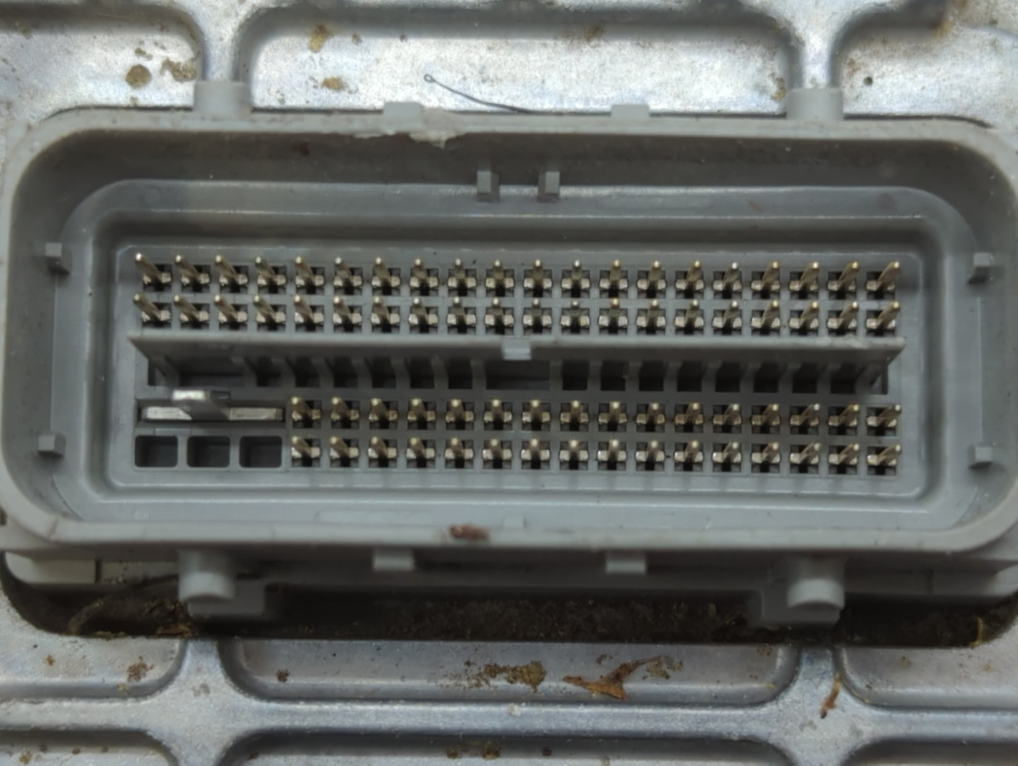 2017 Chevrolet Equinox PCM Engine Control Computer ECU ECM PCU OEM P/N:12667189 Fits Fits 2018 2019 2020 OEM Used Auto Parts