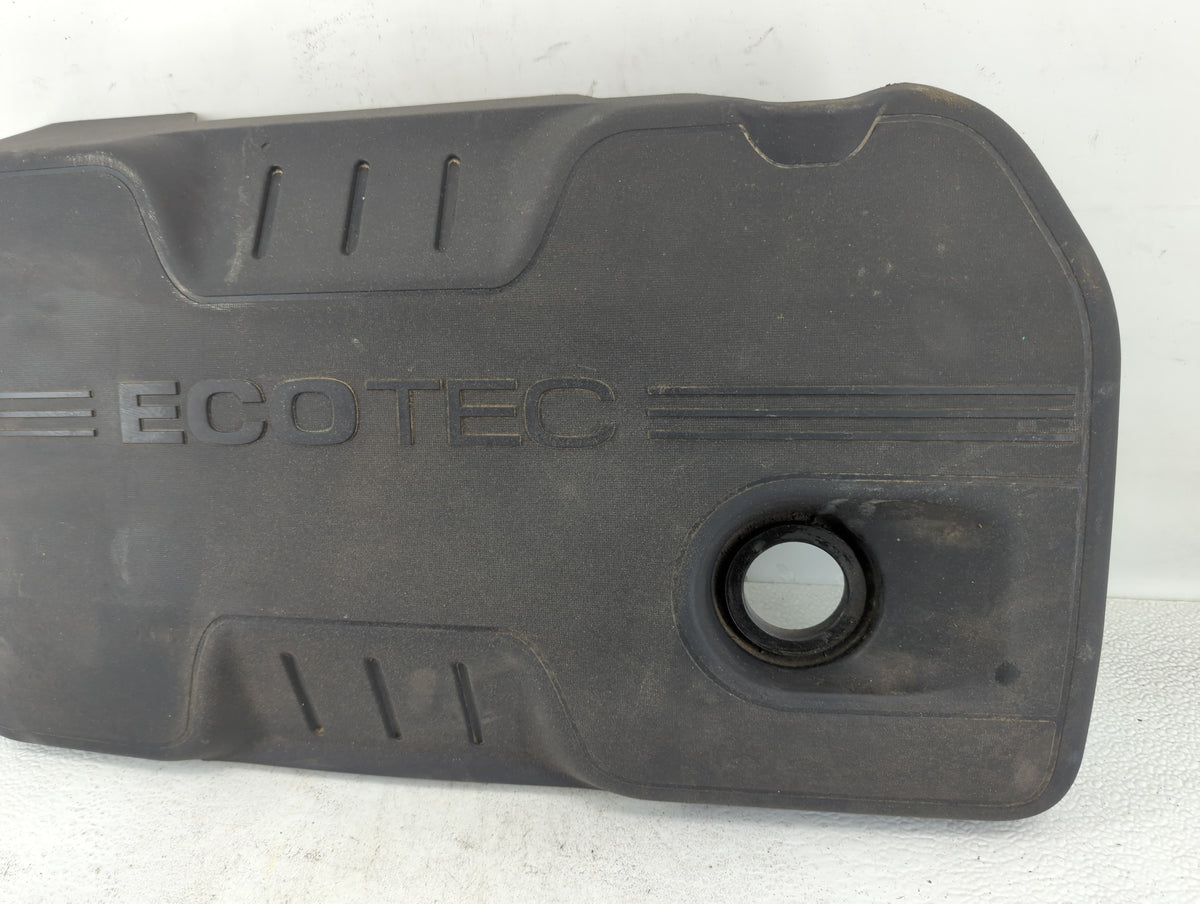 2017 Chevrolet Equinox Engine Cover 610660 - Oemusedautoparts1.com