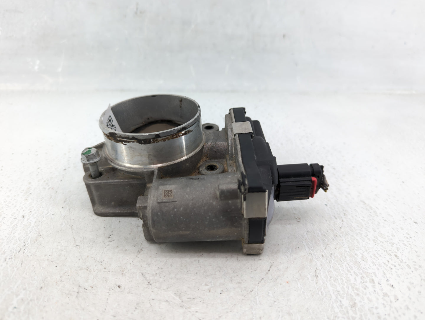 2016-2017 Chevrolet Equinox Throttle Body P/N:12670834AA Fits Fits 2016 2017 OEM Used Auto Parts - Oemusedautoparts1.com
