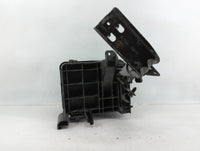 2016-2017 Chevrolet Equinox Fusebox Fuse Box Panel Relay Module P/N:84080470_01 Fits Fits 2016 2017 OEM Used Auto Parts - Oe