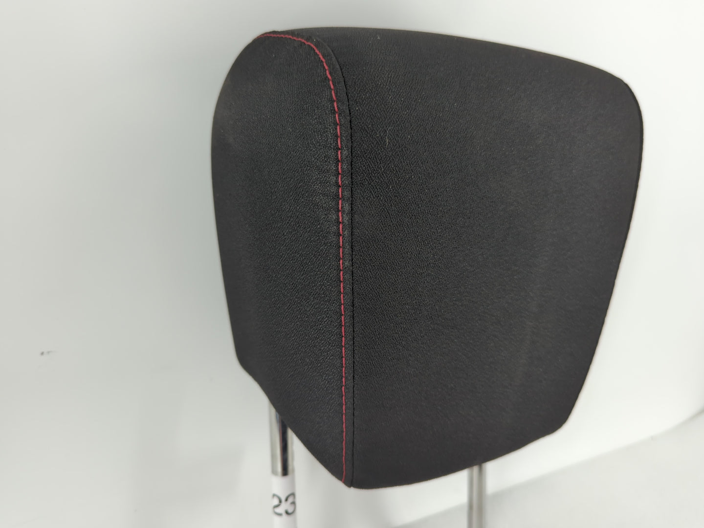 Chevrolet Equinox Headrest Head Rest Front Driver Passenger Seat Black 620238 - Oemusedautoparts1.com
