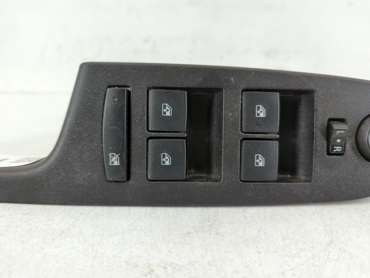 2010-2017 Chevrolet Equinox Master Power Window Switch Replacement Driver Side Left P/N:20917599 Fits OEM Used Auto Parts - 