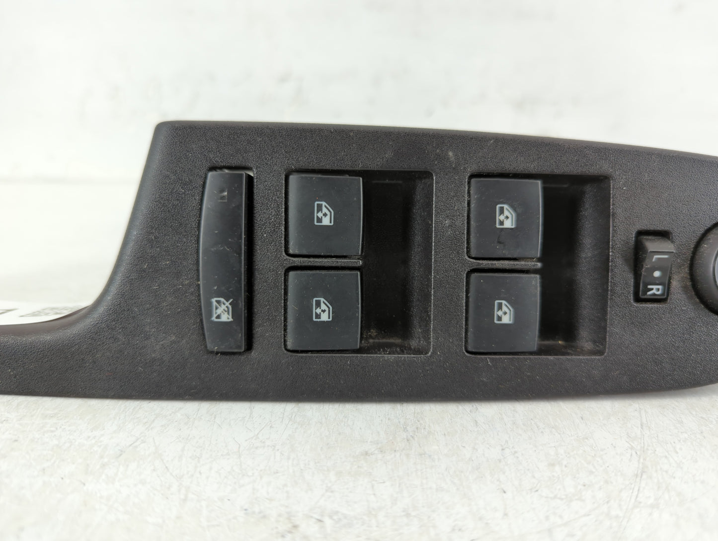 2010-2017 Chevrolet Equinox Master Power Window Switch Replacement Driver Side Left P/N:20917599 Fits OEM Used Auto Parts - 