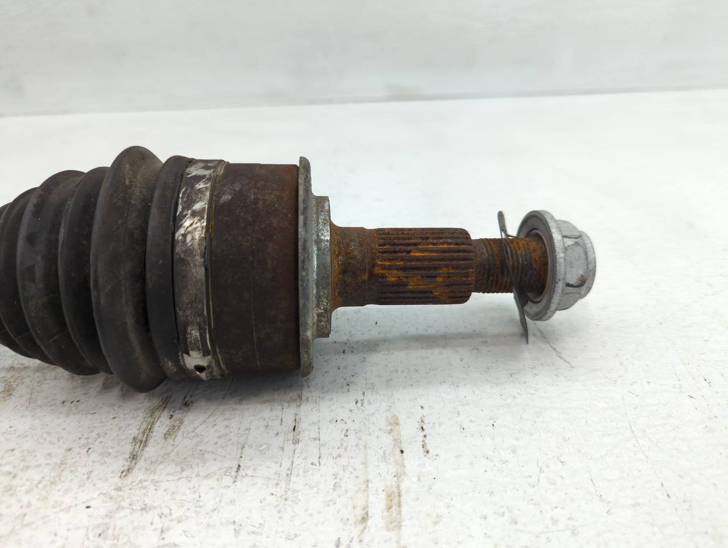 2010-2017 Chevrolet Equinox Axle Shaft Front Driver Cv C/v - Oemusedautoparts1.com