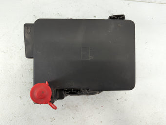 compare product 2016-2017 Chevrolet Equinox Fusebox Fuse Box Panel Relay Module P/N:84080470_01 Fits Fits 2016 2017 OEM Used Auto Parts