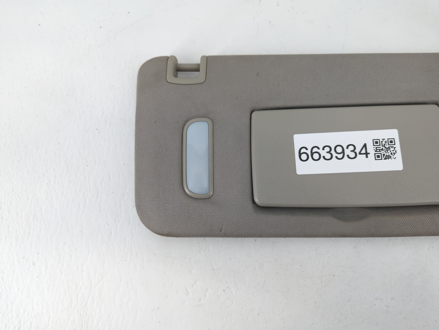 2010-2017 Chevrolet Equinox Sun Visor Shade Replacement Passenger Right Mirror Fits Fits 2010 2011 2012 2013 2014 2015 2016 