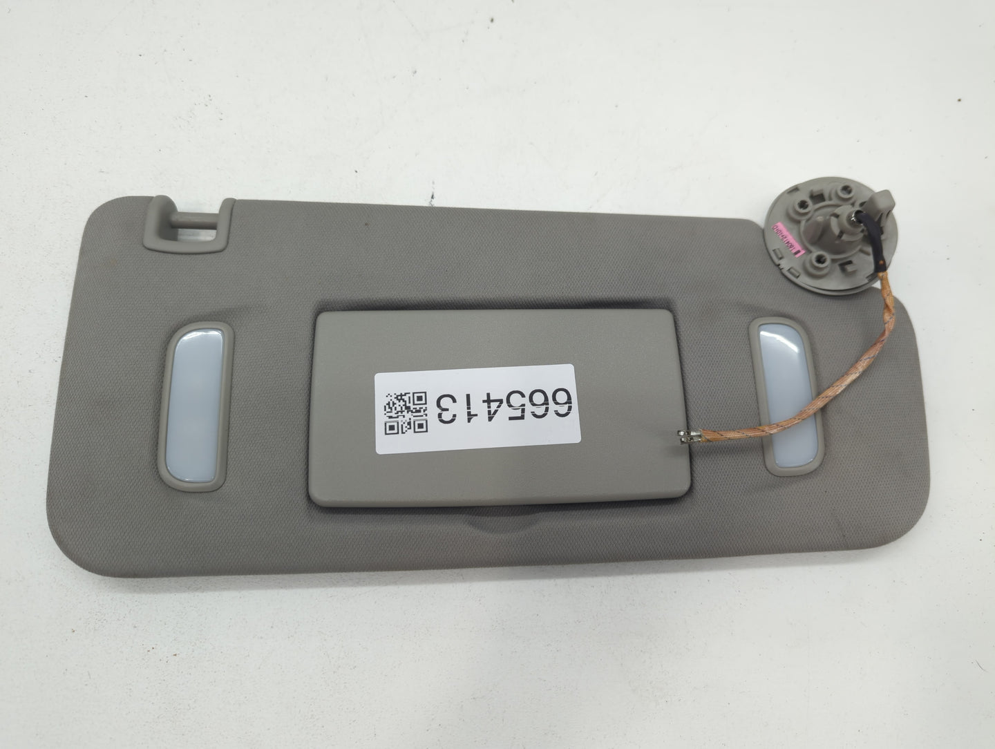 2010-2017 Chevrolet Equinox Sun Visor Shade Replacement Passenger Right Mirror Fits Fits 2010 2011 2012 2013 2014 2015 2016 